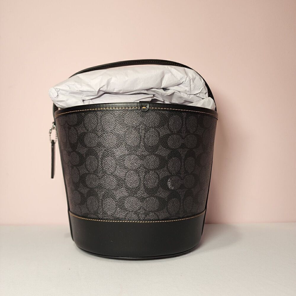 NWT Coach CW536 Trick Or Treat Bucket Halloween Moon Cat Graphic - Picture 3 of 6